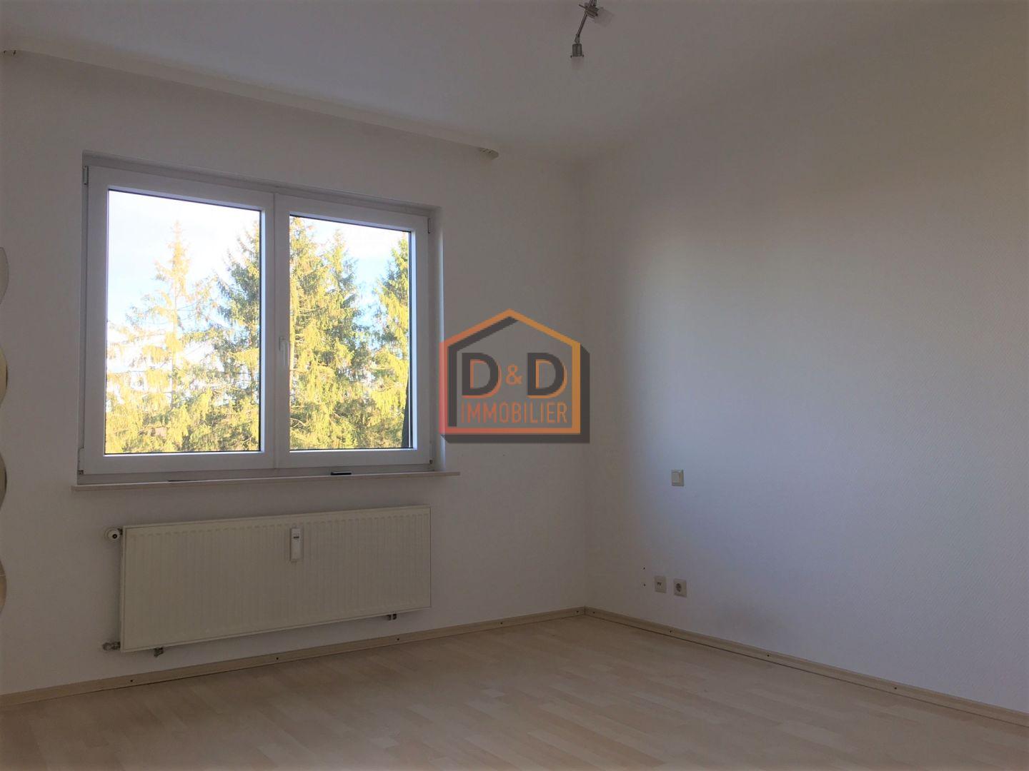 Appartement à Bascharage, 77 m², 2 chambres, 1 garage, 1 500 €/mois