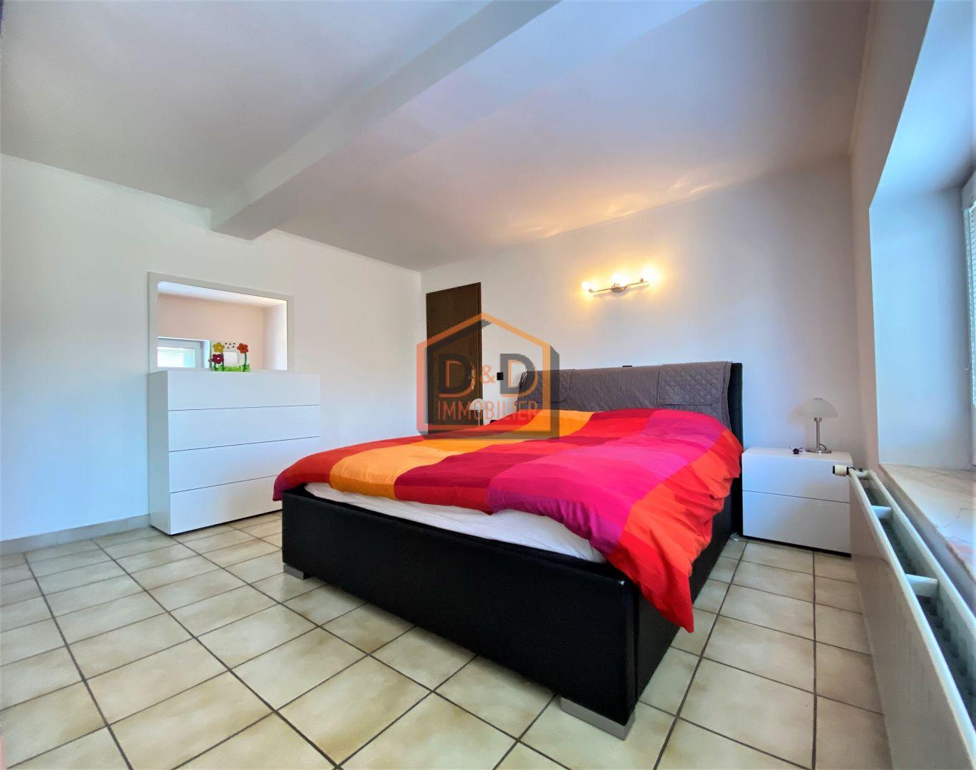 Maison à Bettembourg, 215 m², 4 chambres, 1 salle de bain, 2 garages, 887 920 €