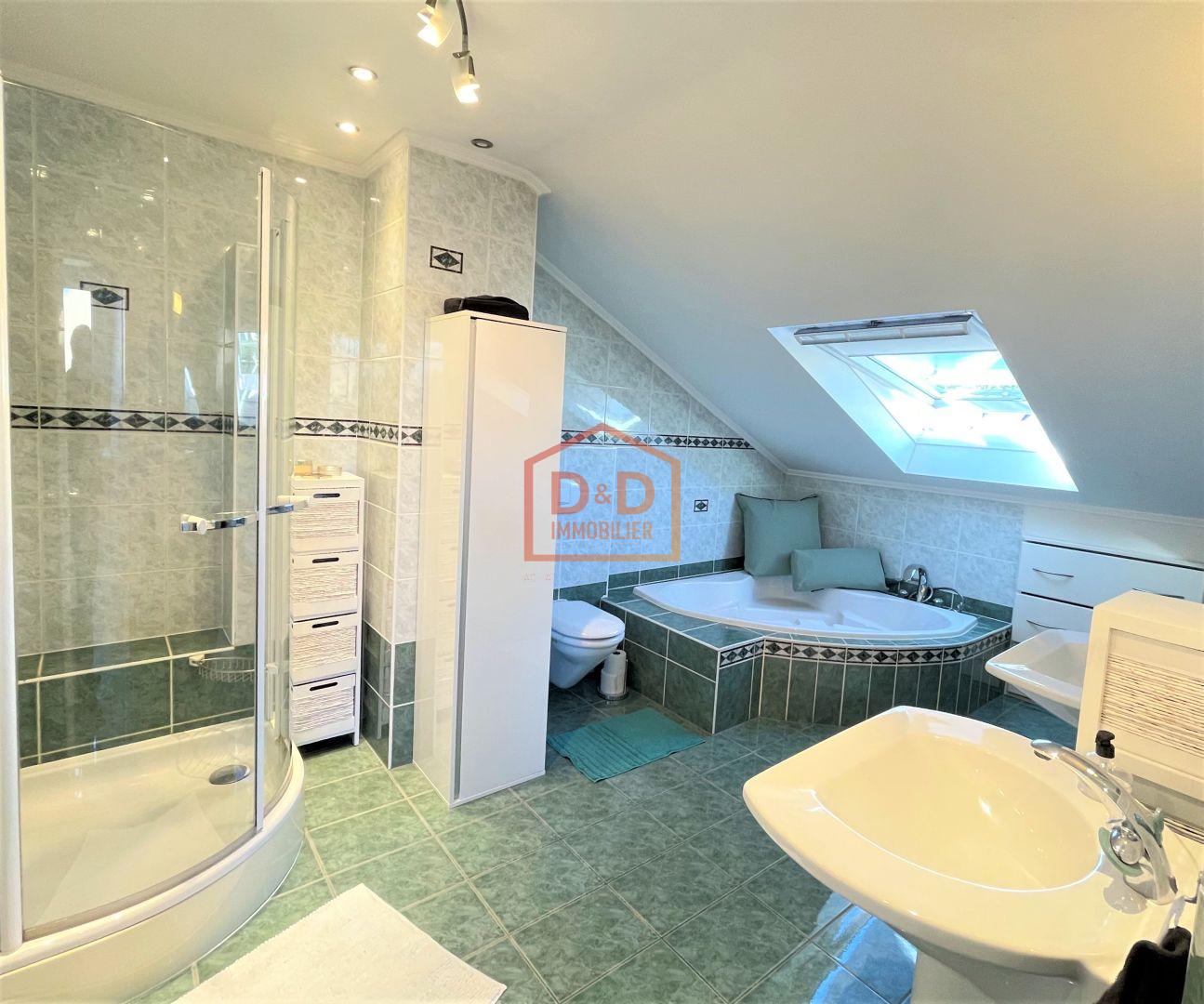 Appartement à Hesperange, 180 m², 3 chambres, 1 salle de bain, 1 garage, 1 269 990 €