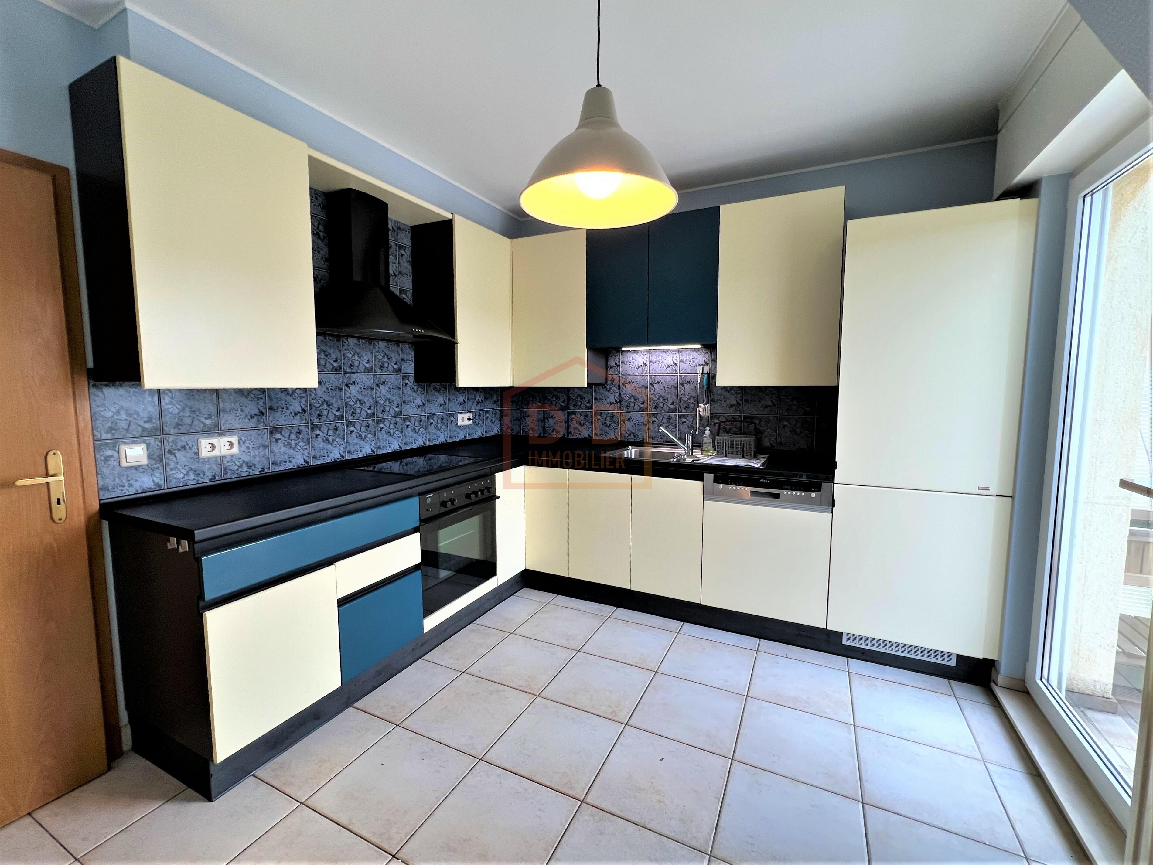 Appartement à Frisange, 92 m², 2 chambres, 1 salle de bain, 1 garage, 760 000 €
